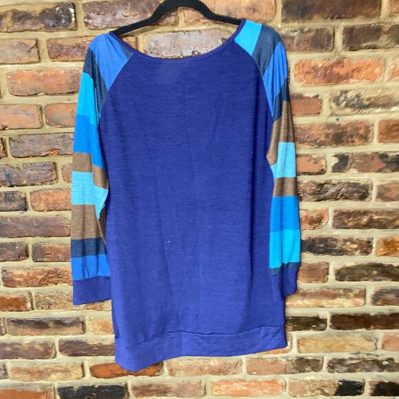 Women's Blue Color Block Pullover Lightweight Knit Sweater Size Large - Picture 6 of 6